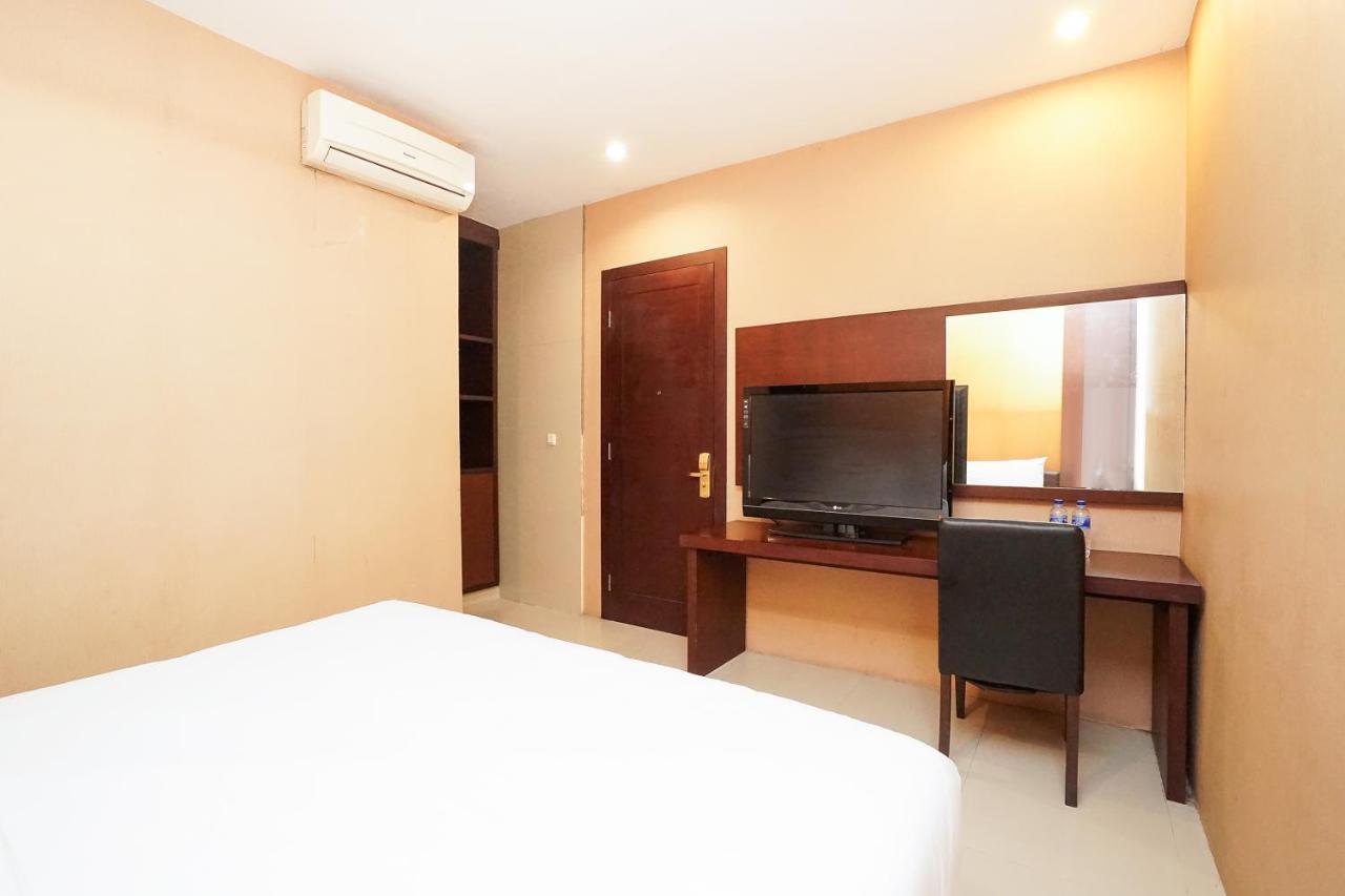 Homestay 3 สุราบายา ภายนอก รูปภาพ