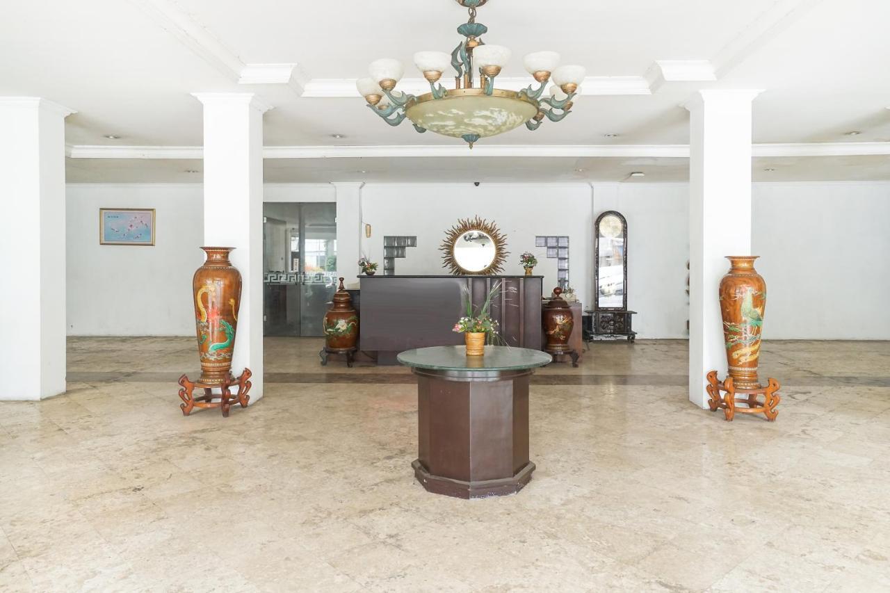 Homestay 3 สุราบายา ภายนอก รูปภาพ